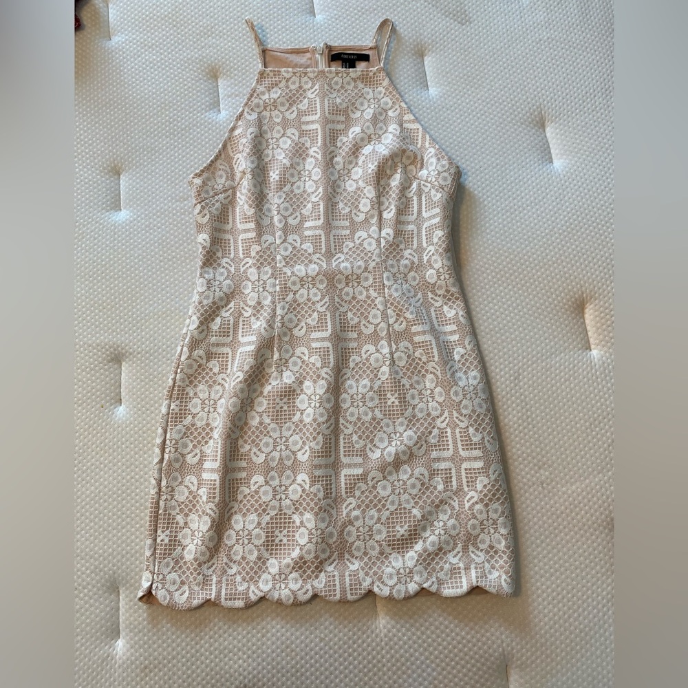 TEXTURED PRINTED SHORT DRESS